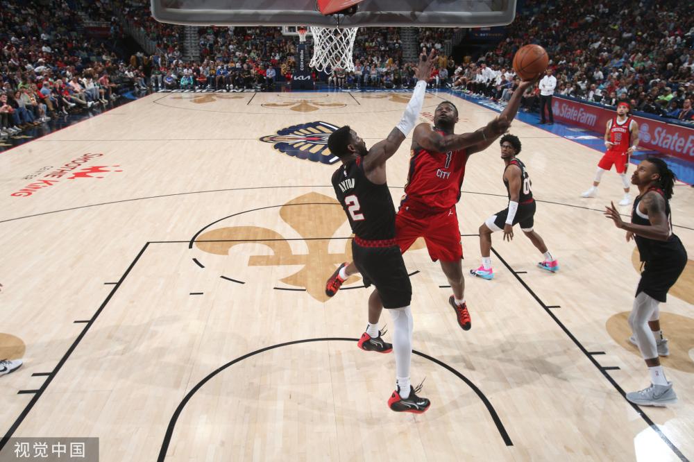 但显然他需 但显然他需