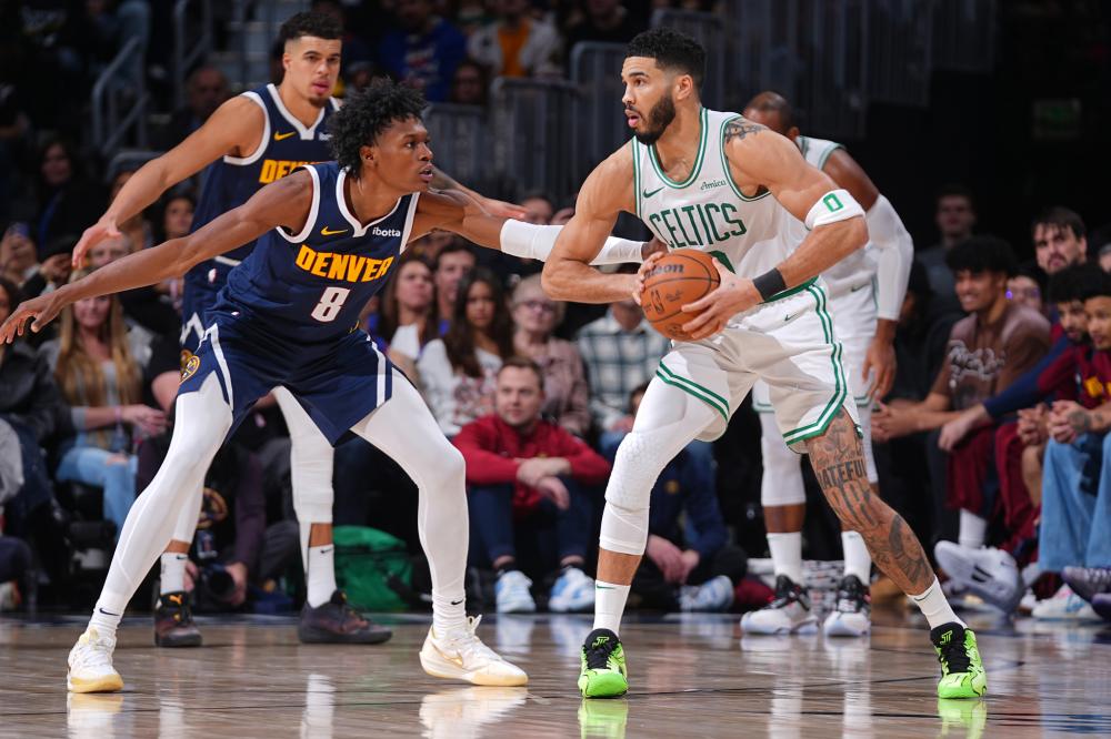 防守球员 防守球员