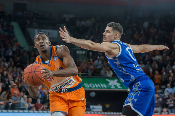 斯有机会与 斯有机会与