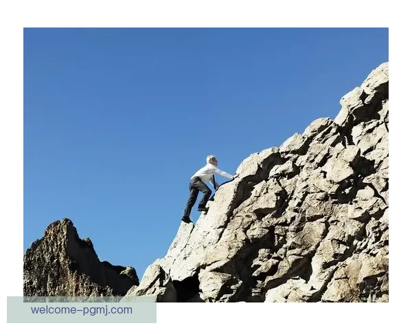 登山攻略：征服高峰，安全至上