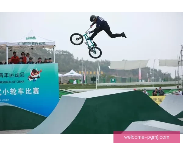 酷炫BMX直播，挑战极限燃爆现场
